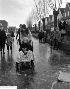 IJspret in Volendam, Bestanddeelnr 912-0159