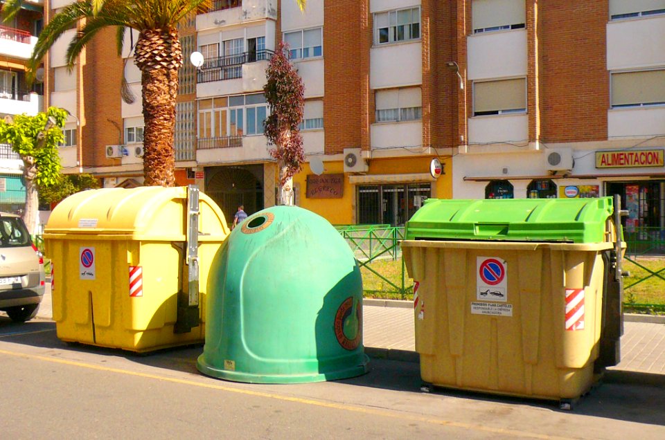 Illescas - Reciclaje de residuos urbanos 02