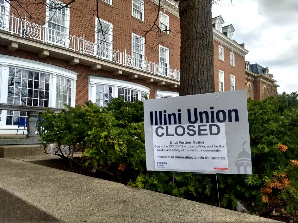 Illini Union COVID Sign