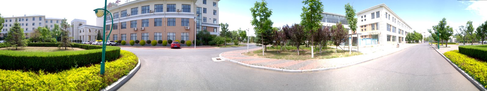 In the new campus of Tieling High School 16
