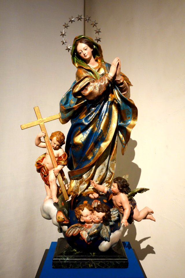 Immaculate Conception by Anton Maria Maragliano, 1720-1723, view 1, carved wood - Museo Diocesano (Genoa) - DSC01693