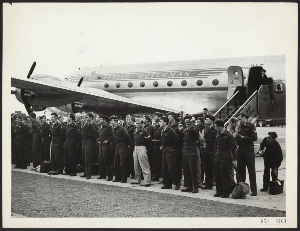 In Indonesië hebben zich uit het KNIL en de Koninklijke Landmacht eveneens vrijw, Bestanddeelnr 050-0763