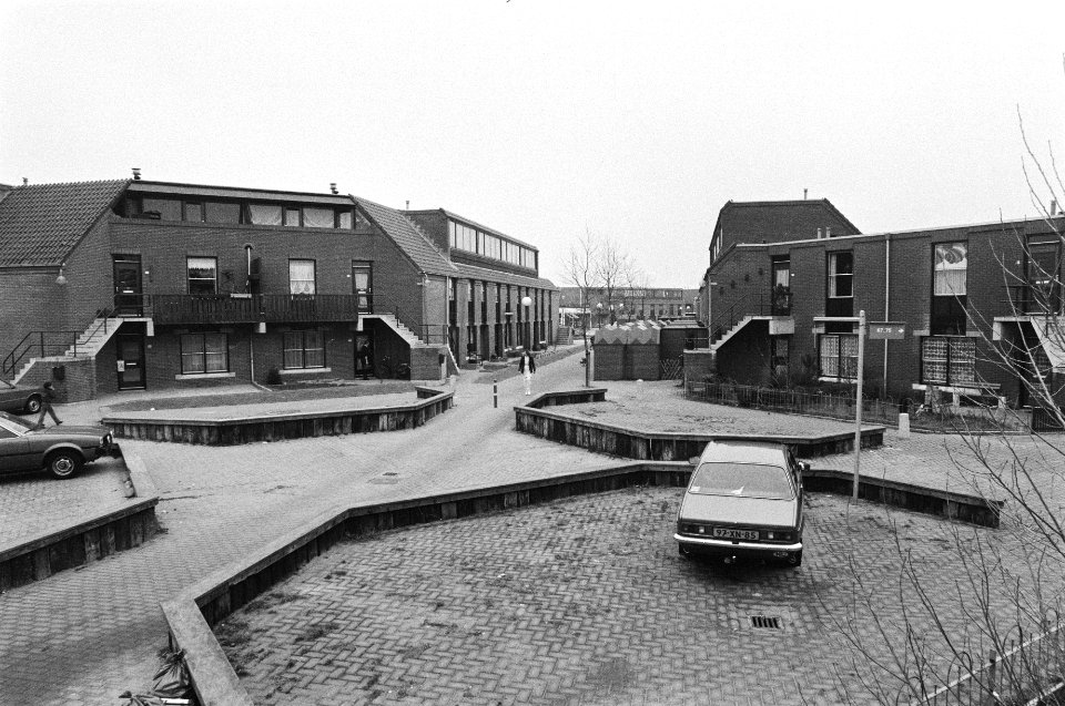 In 850 woningwetwoningen in Almere zijn ontoelaatbare hoeveelheden formaldehyde-, Bestanddeelnr 931-3251