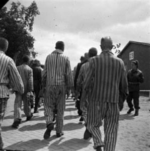 In het strafkamp te Vught, zijn 7000 Nederlandse collaborateurs en landverraders, Bestanddeelnr 900-4286