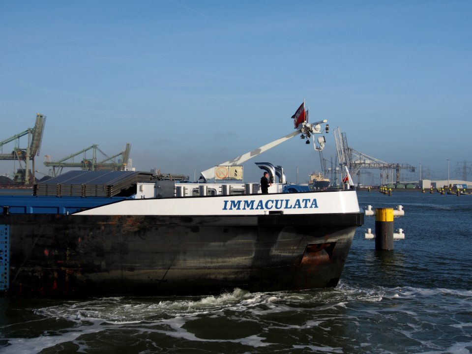 Immaculata (ship, 2008) ENI 02331206 Hartelhaven Port of Rotterdam pic13