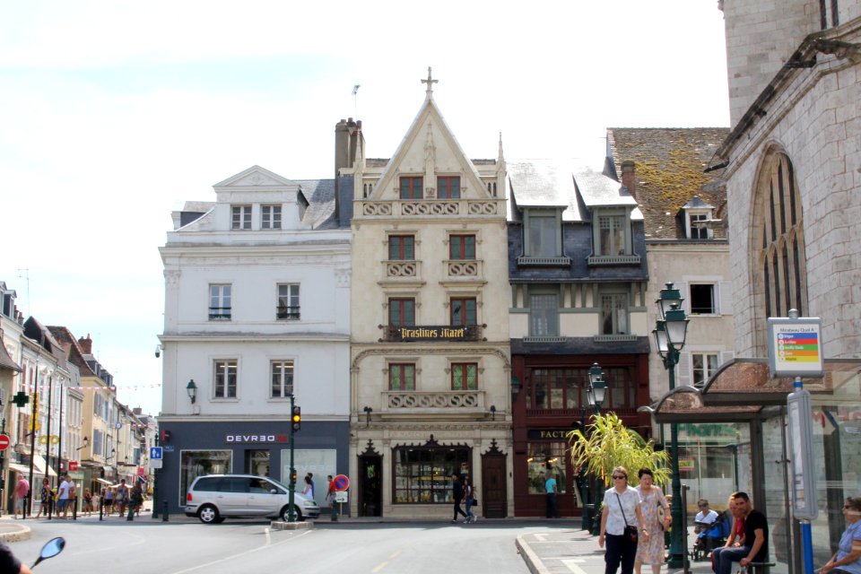 Immeuble 43 rue Général Leclerc Montargis 2