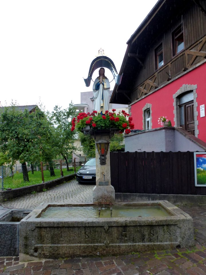 Imst-Marienbrunnen-Floriangasse