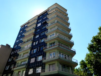 Immeuble angle rue Daguerre et avenue du Maine