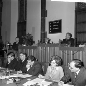In Haagse Ridderzaal conferentie begonnen inzake internationaal kooprecht, overz, Bestanddeelnr 916-2579