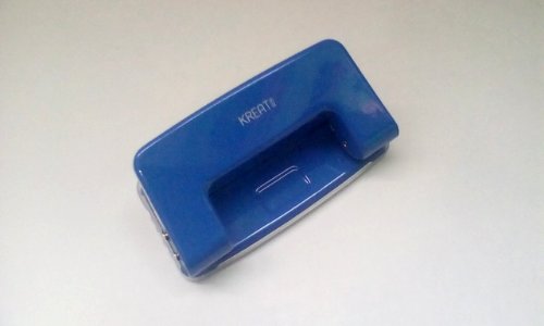 Imej Hole Punch atau Penebuk Lubang