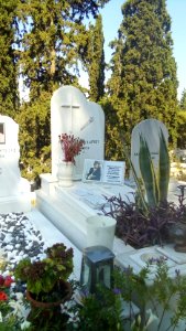 IMG 20170806-100424-rita-sakellariou-tomb-athens-2017