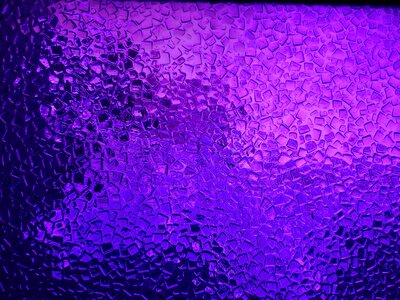 Color violet grinding