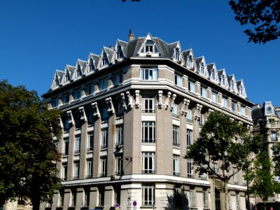 Immeuble du Ministère des Transports angle rue Stanislas et boulevard du Montparnasse
