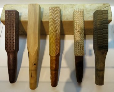 Iʻe kuku (wooden beaters) and kua lāʻau (wood anvil), Hawaii State Art Museum