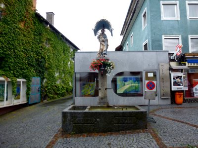 Imst-Josefsbrunnen-Schustergasse