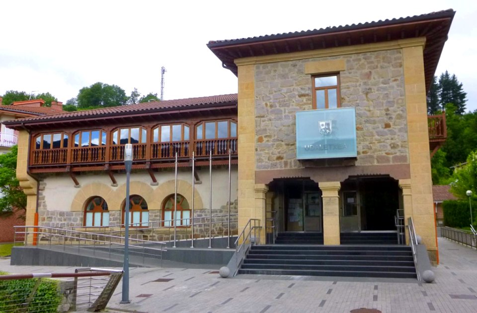 Idiazabal - Ayuntamiento 3