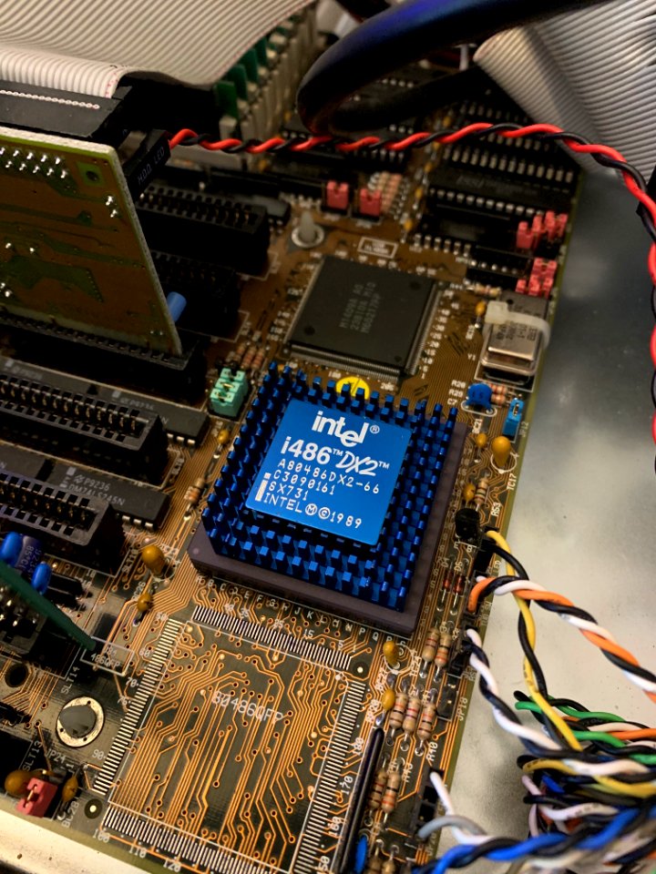 I486DX2 66 Blue Heat sink