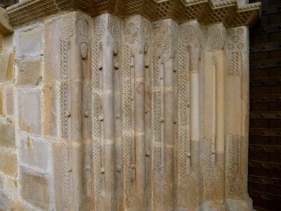Idiazabal - Iglesia del Señor San Miguel, portada tardorrománica 04