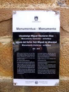 Idiazabal - Iglesia del Señor San Miguel 01