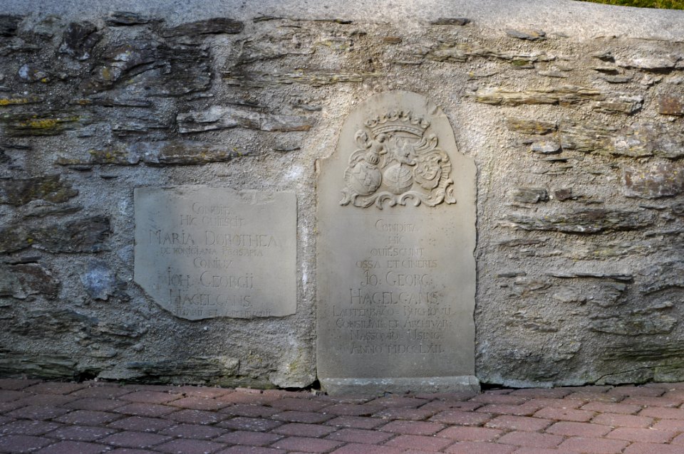 Idstein, Friedhof, Grabstein Hagelgans