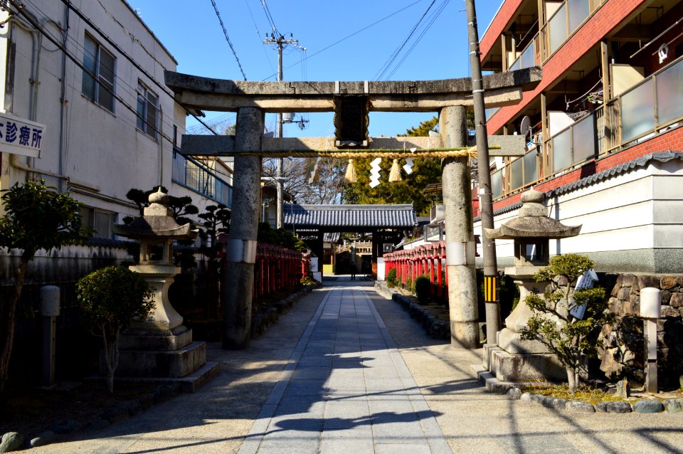 Ibaraki-jinja, higashi-torii