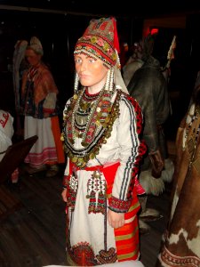 Ibresinsk or Penzan - Finnic dress - Museum of Cultures (Helsinki) - DSC04794