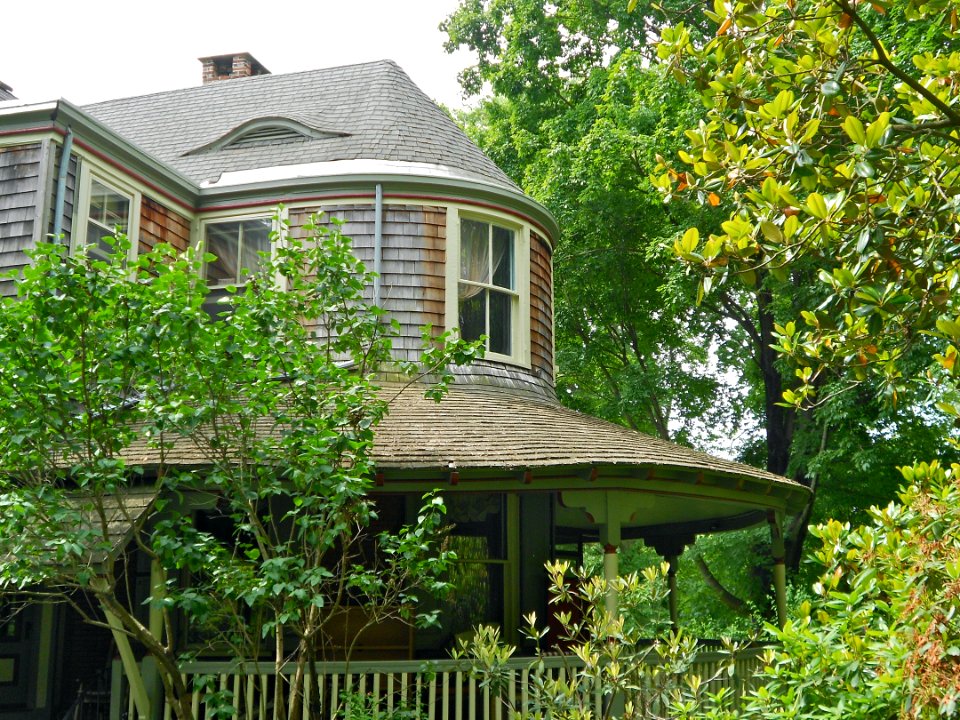 Idlewild Media PA porch end1