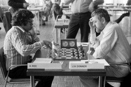 IBM-schaaktoernooi 3e ronde, Donner tegen Ree (l), Bestanddeelnr 927-3353