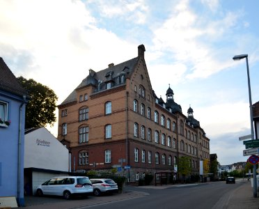Idstein, Limburger Straße 2