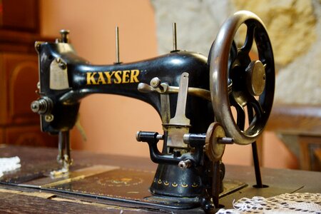Machine sewing machine old photo