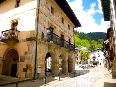 Ibarra (Aramayona), Ayuntamiento 1