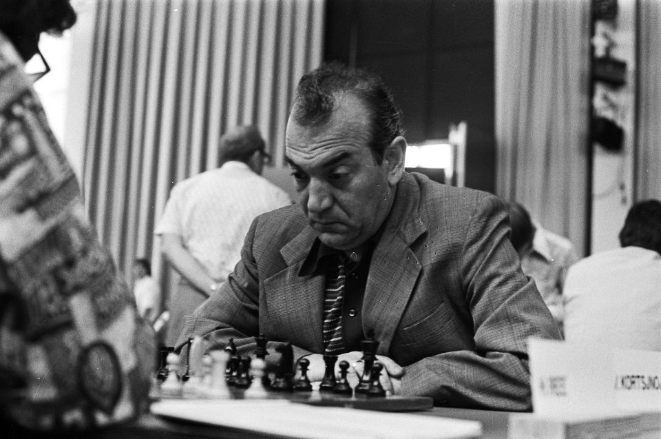 IBM-schaaktoernooi, eerste ronde Victor Kortsjnoj kop, Bestanddeelnr 928-6791