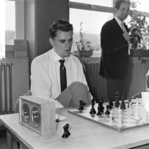 IBM schaaktoernooi, G. Hitesan (Roemenie), Bestanddeelnr 917-9979