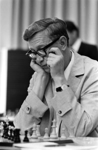 IBM schaaktoernooi Amsterdam, Smyslov kop aan bord, Bestanddeelnr 924-7381