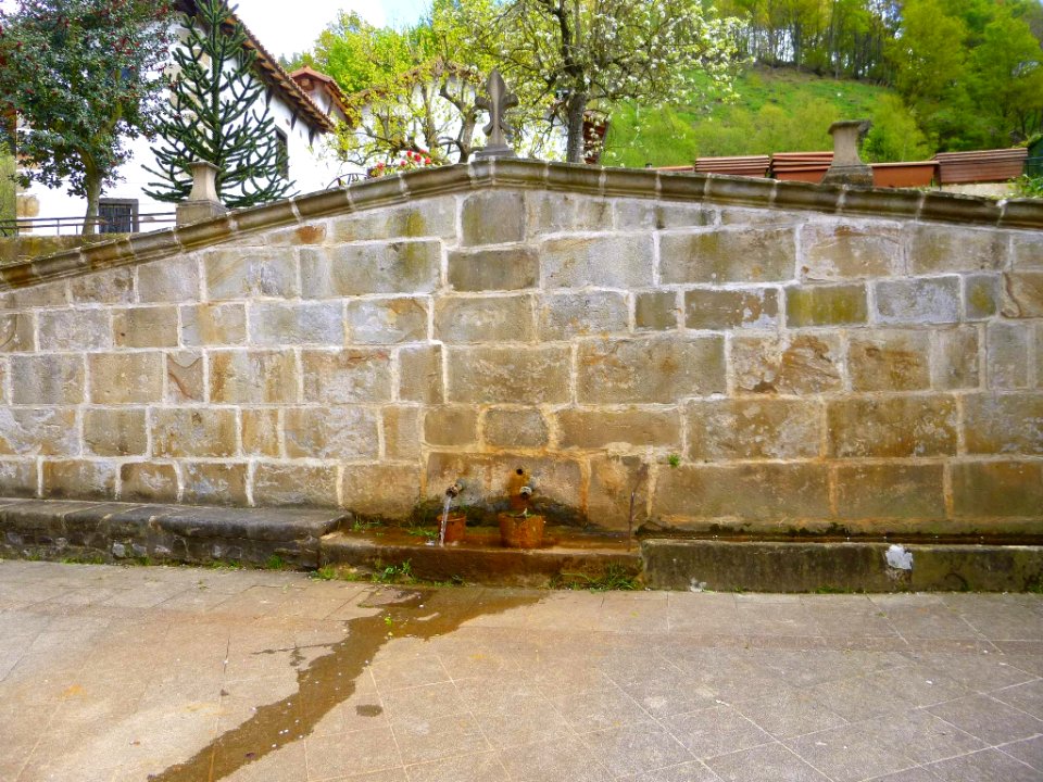 Ibarra (Aramayona), fuente 4