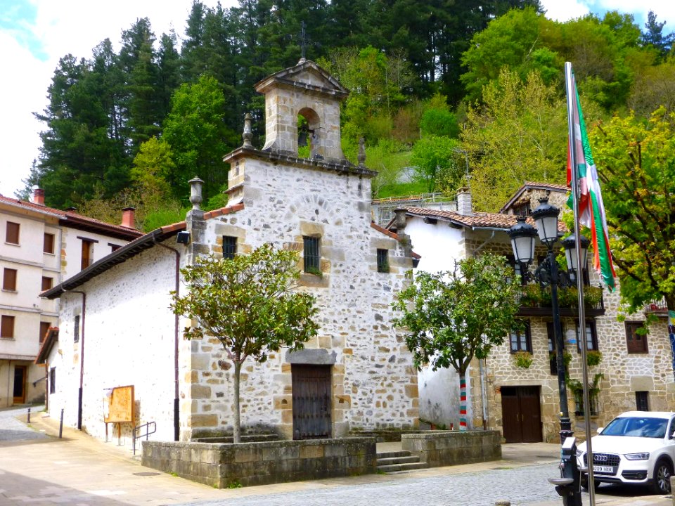 Ibarra (Aramayona), Ermita de San Sebastián 2