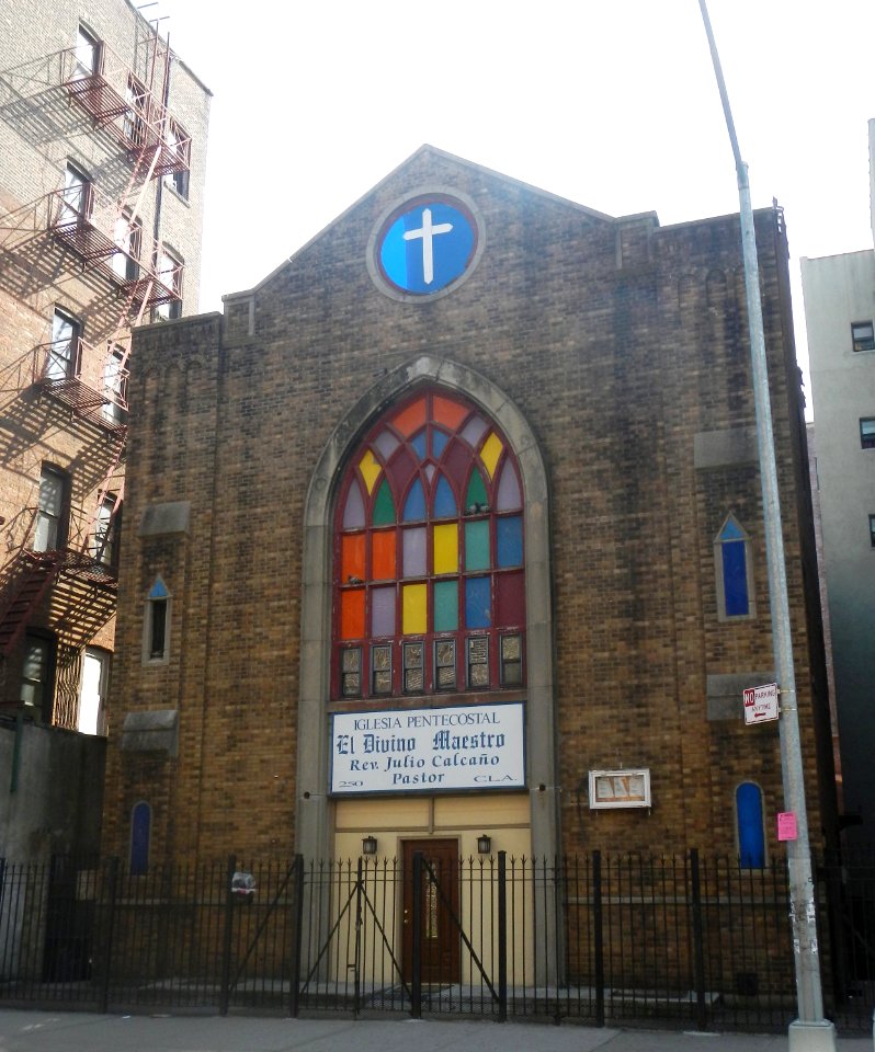 Iglesia Pentecostal El Devino Maestro 250 E3d St jeh