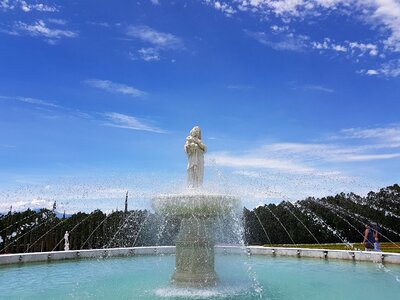 Garden landscape monument