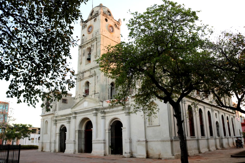 Iglesia San Jose - Holguin - 01