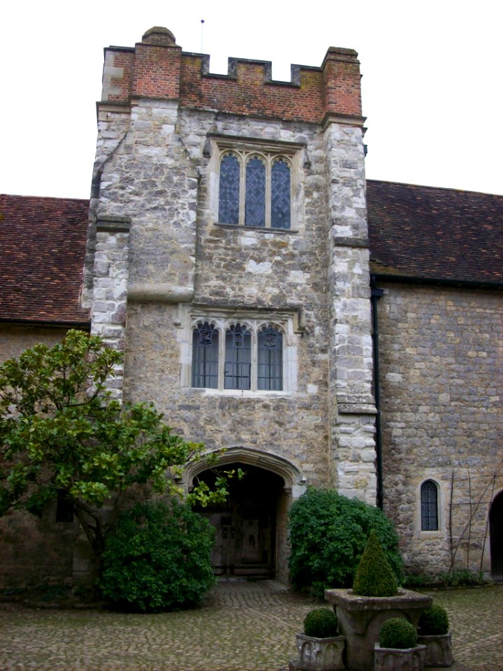 Ightham Mote, gatehouse from courtyard photo