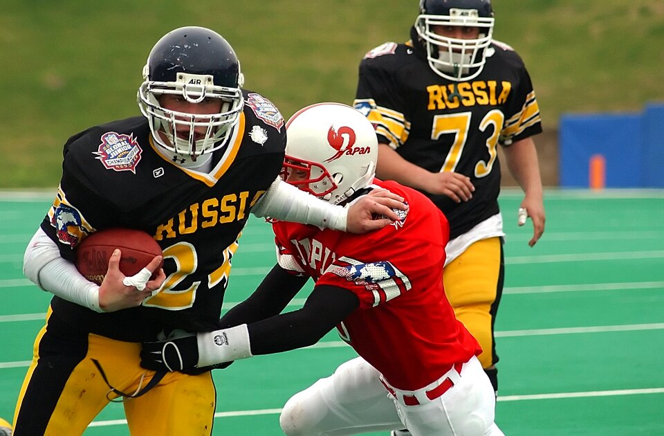 Tackle pigskin sport