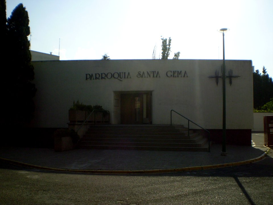 Iglesia de Santa Gema-Zaragoza P7050009