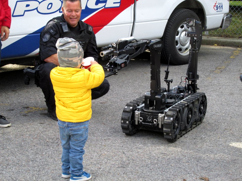 IKOR T15 Caliber Bomb Disposal Robot