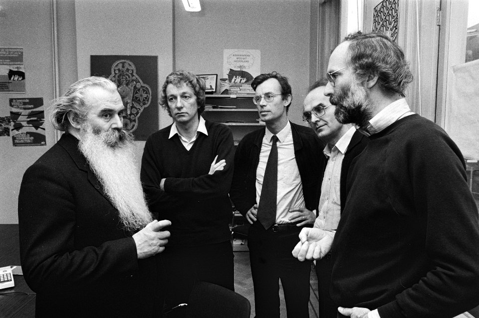 IKV-top ontvangt de Russische aartsbisschop Pitirim in Den Haag. V.l.n.r. Mient , Bestanddeelnr 932-4398