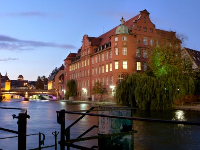 Ill, Petite France et école Saint Thomas (Strasbourg)