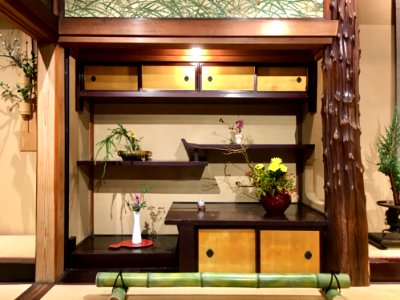 Ikebana exhibition at Meguro Gajoen 2018 14a