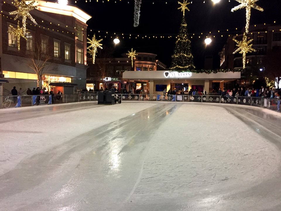 Ice Rink, Avalon, Alpharetta, Georgia Dec 2017