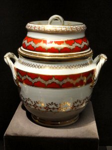 Ice Pail, about 1792-1904, by Flight & Barr, Worcester, England - Cleveland Museum of Art- DSC08878