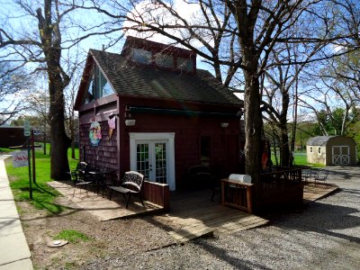 Ice cream shop and tree and sky in Basking Ridge New Jersey photo