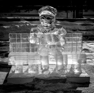 Ice sculpture in Quebec city downtown 2